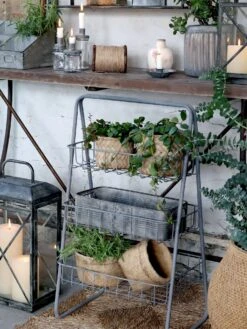 Pflanz- Und Dekogefäß