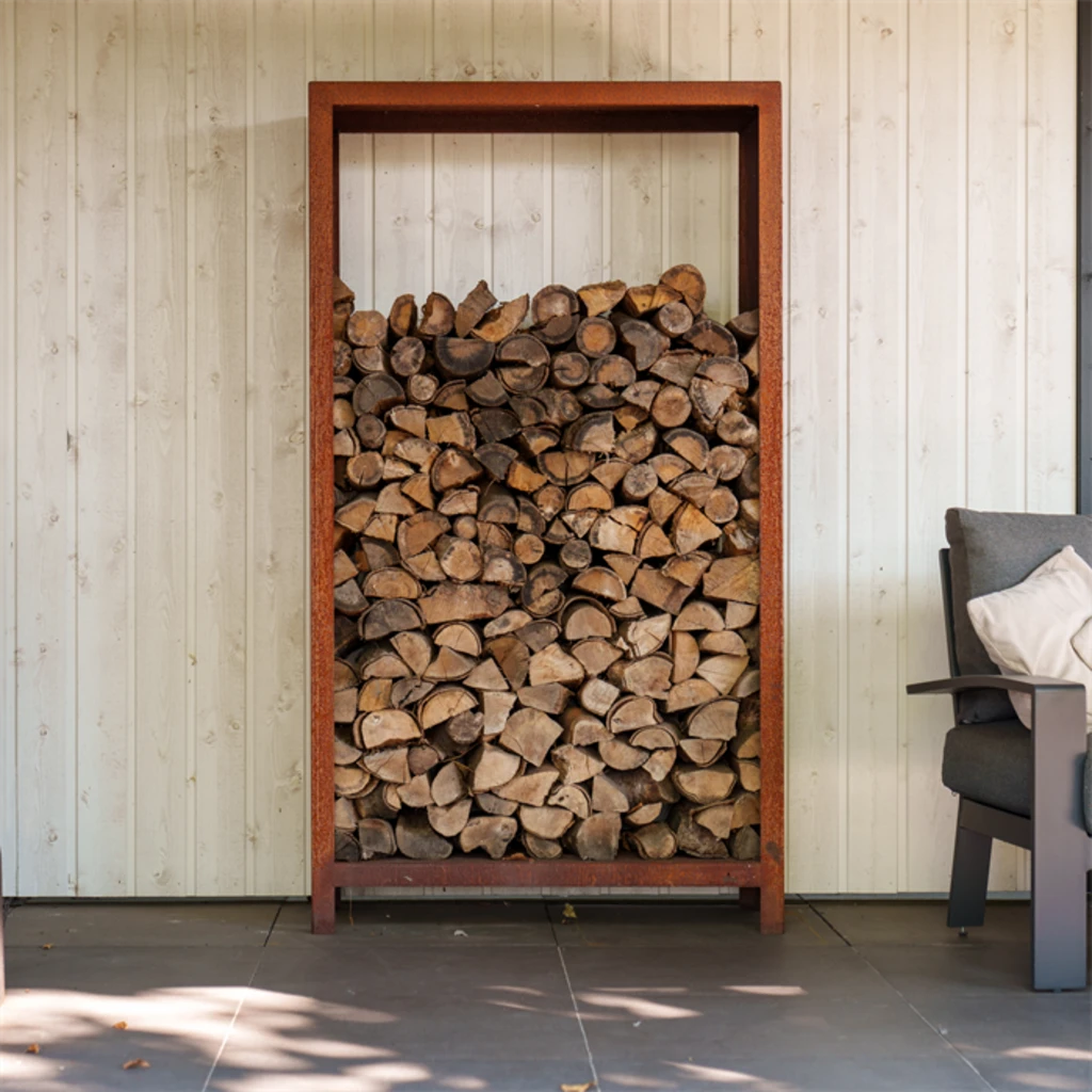 Holzaufbewahrung Aus Cortenstahl, 80 X 40 X 180 Cm